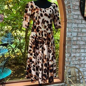 LuLaRoe Nicole Dress, Leopard, Size L